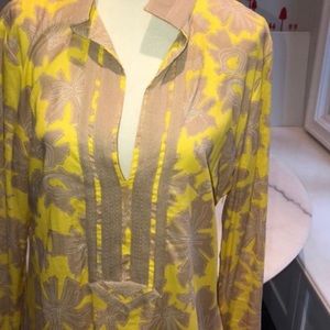 Tory Burch Yellow and tan trim